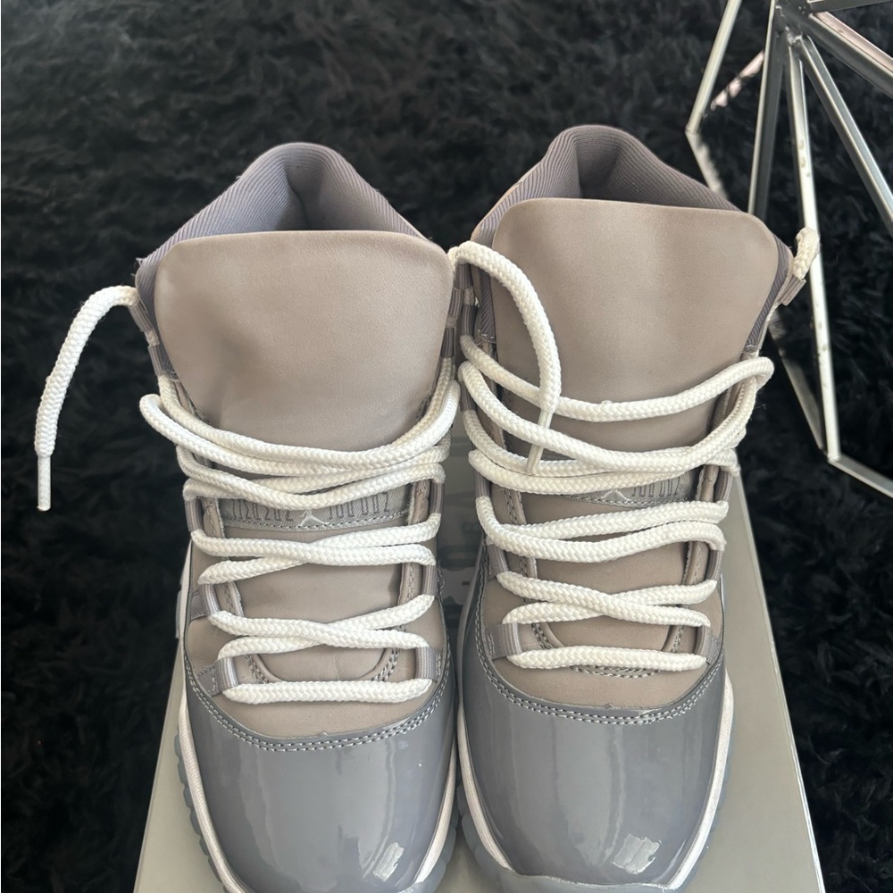 Cool grey Jordans 6.5 Boys